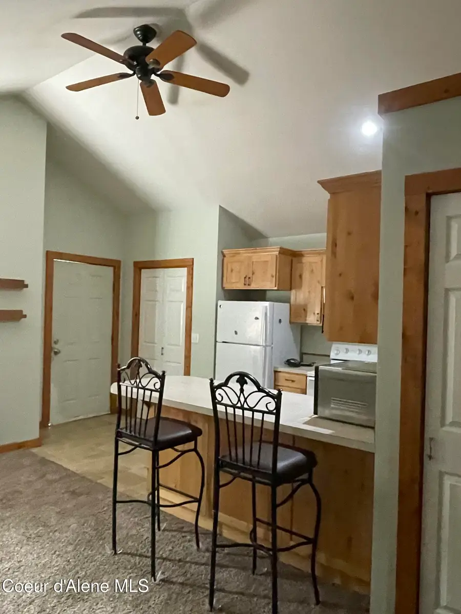 43143 Riverview DR #APT 5, Kingston, ID 83839 - #3