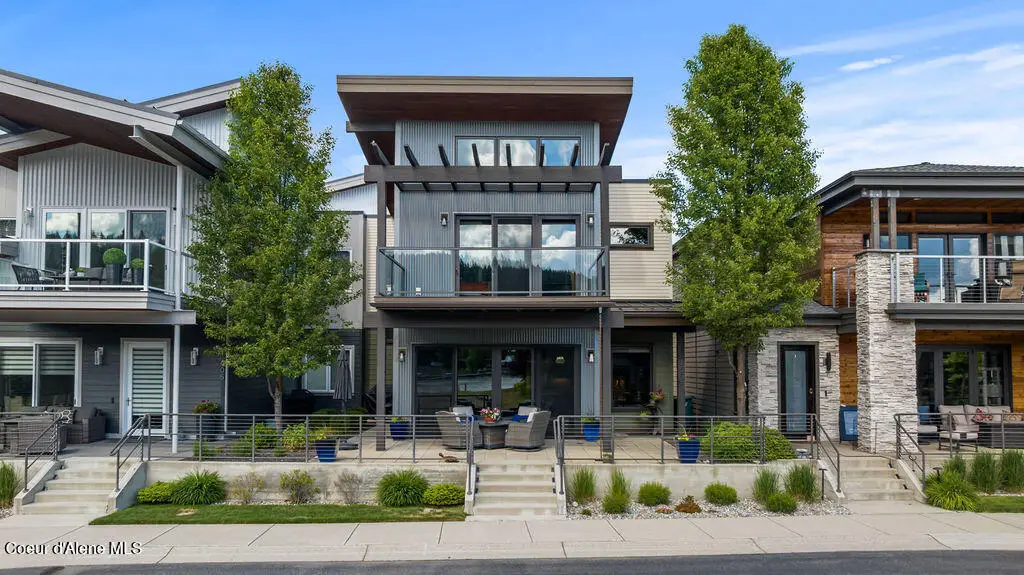 1595 W Bellerive Ln, Coeur Dalene, ID 83814 - #1