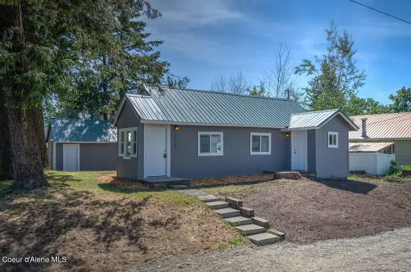 32084 N 6th AVE, Spirit Lake, ID 83869