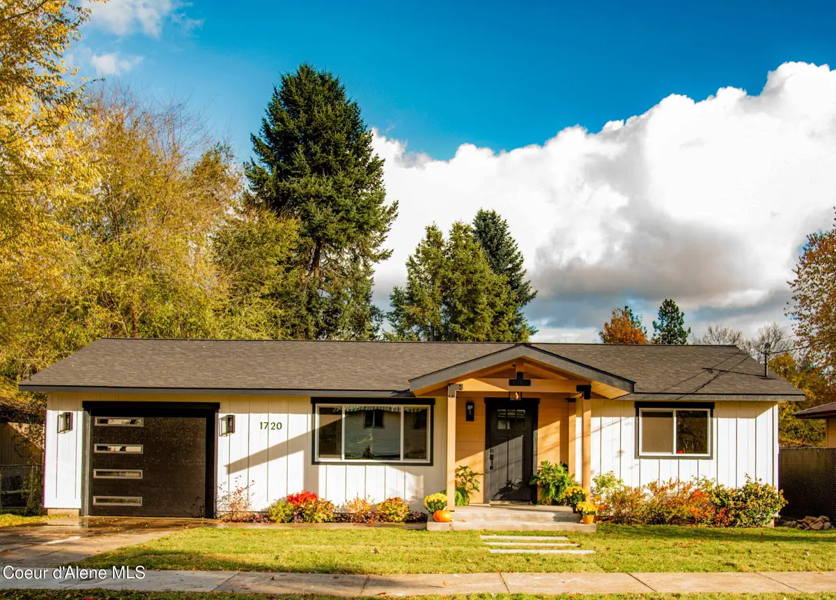1720 N 8th ST, Coeur Dalene, ID 83814 - #1