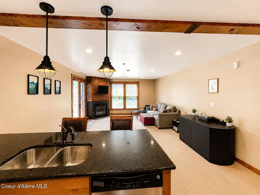 834 McKinley AVE W #APT 205, Kellogg, ID 83837 - #3
