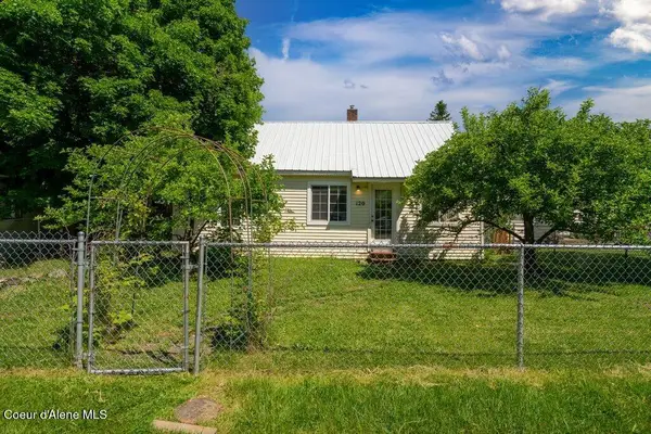 120 Northview AVE, Smelterville, ID 83868