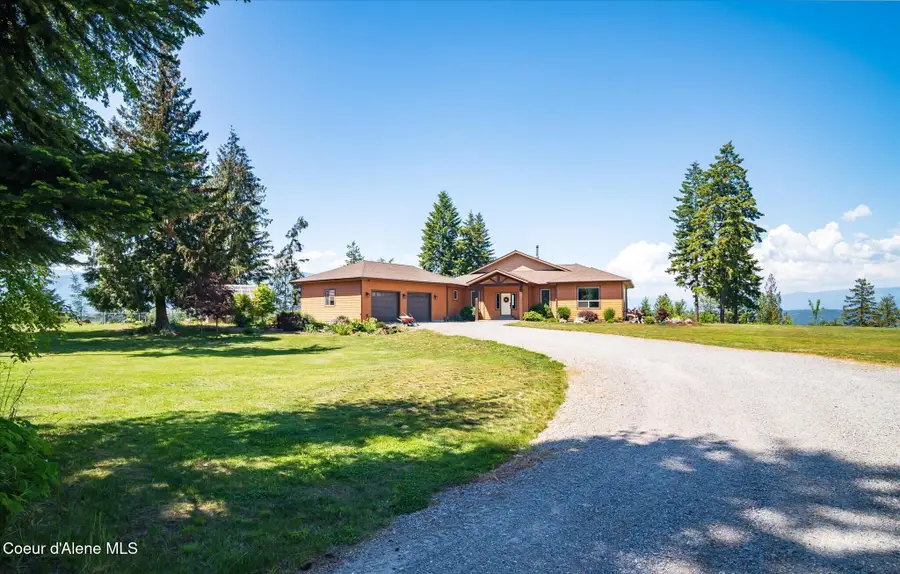 153 Ocean Front PL, Naples, ID 83847 - #2