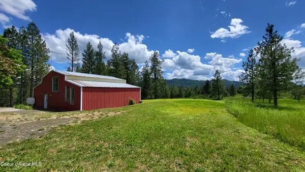 6202 E Wood LN, Harrison, ID 83833