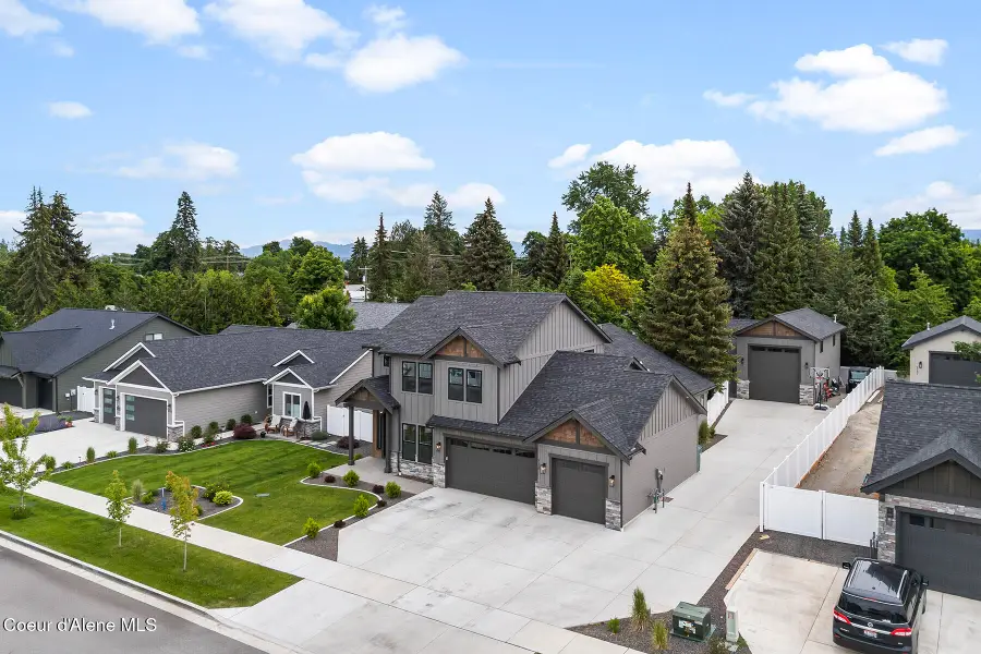 9116 N Raintree Ln, Hayden, ID 83835 - #2