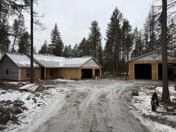 80 Carbonate Ln, Oldtown, ID 83822