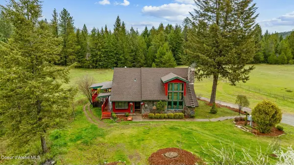 457619 S US-95, Careywood, ID 83809