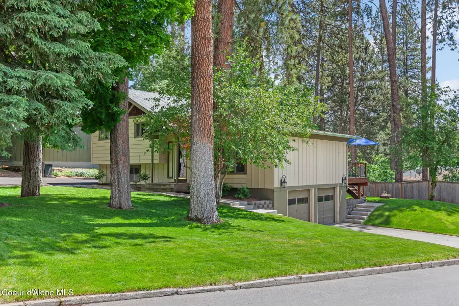 2886 E Harrison AVE, Coeur Dalene, ID 83814 - #3