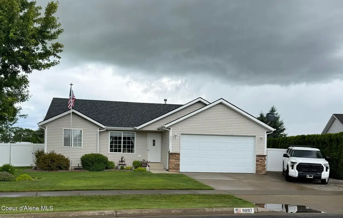 9097 N Torrey LN, Hayden, ID 83835 - #1