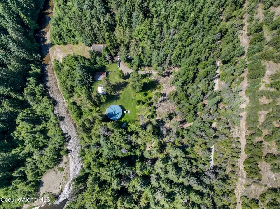 316 Granite Creek RD, Nordman, ID 83848 - #2