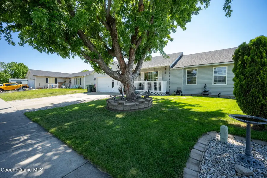 3670 E Jordan DR, Post Falls, ID 83854 - #3