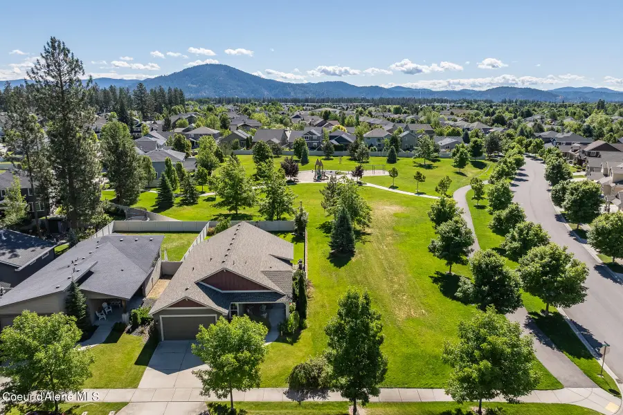 6796 N Cornwall ST, Coeur Dalene, ID 83815 - #3