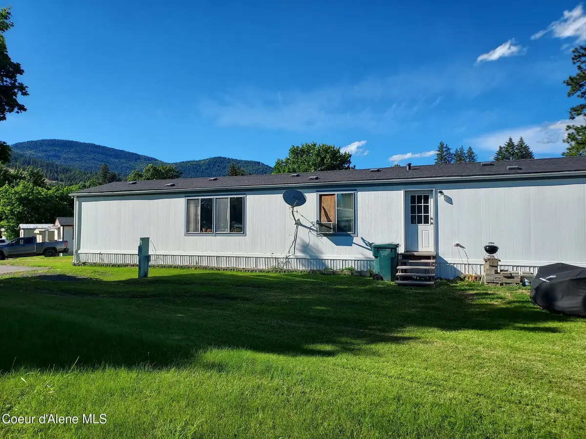 8270 W Meadow Brook CIR, Rathdrum, ID 83858 - #1