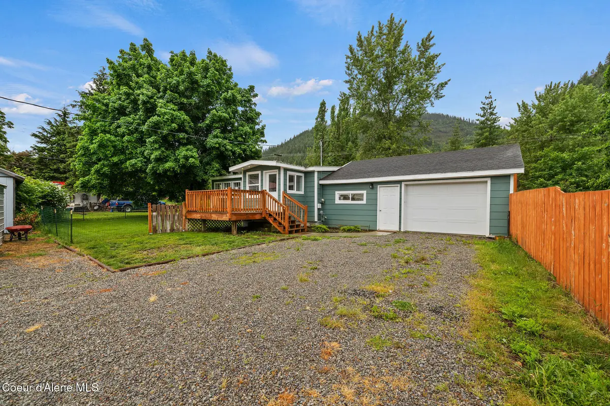 309 1/2 W YELLOWSTONE AVE, Osburn, ID 83849 - #1