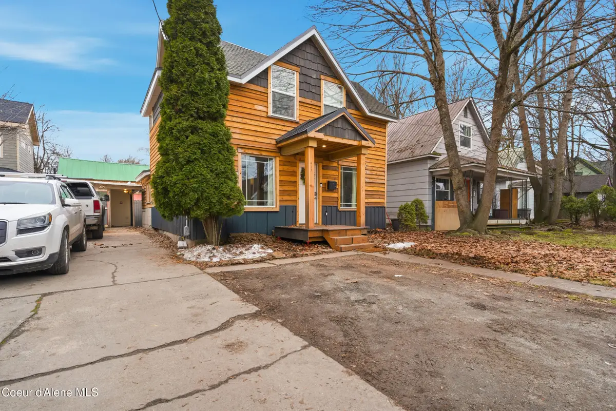 417 Pine St, Sandpoint, ID 83864 - #1