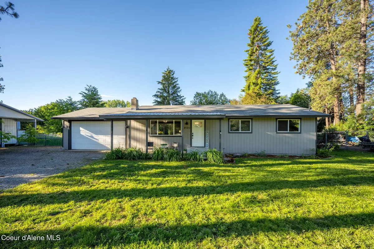 8582 W Larch ST, Rathdrum, ID 83858 - #1
