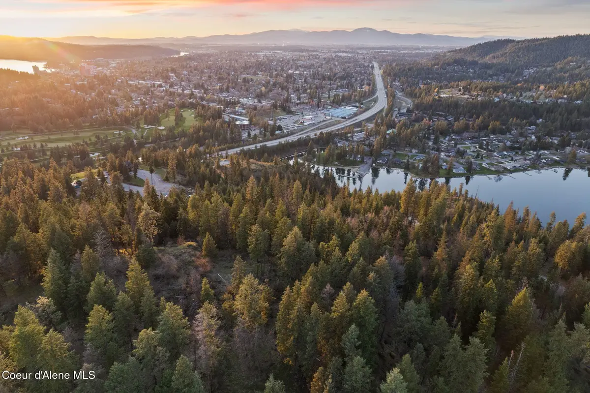 3005 E Potlatch Hill Rd, Coeur Dalene, ID 83814 - Image #1