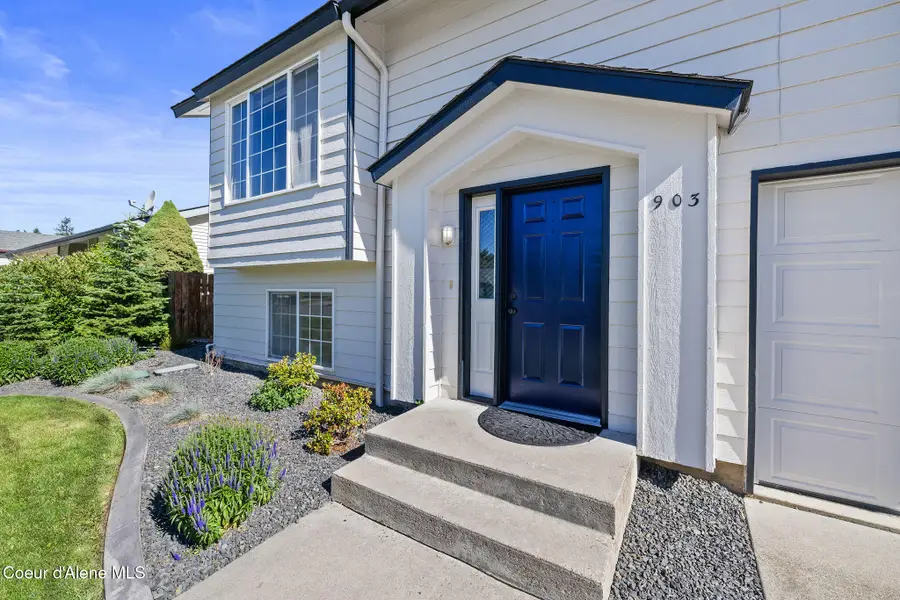 903 E 11th AVE, Post Falls, ID 83854 - #2
