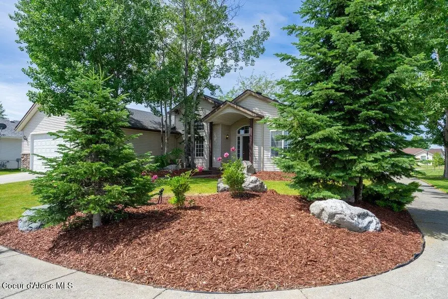 8903 N Newcastle LN, Hayden, ID 83835 - #2