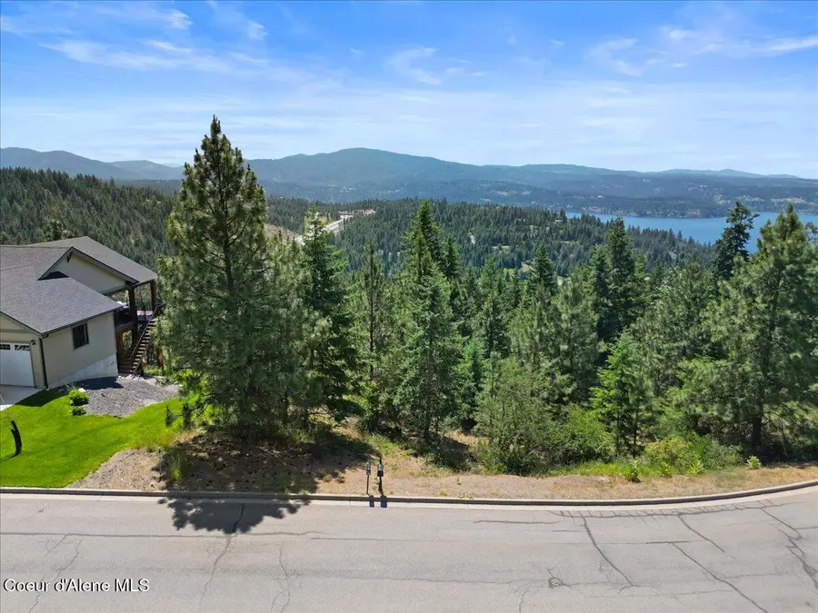 3740 E Sky Harbor DR, Coeur D Alene, ID 83814 - #2