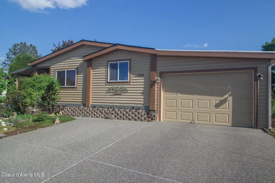 2068 W Oxford CIR, Coeur Dalene, ID 83815 - #3