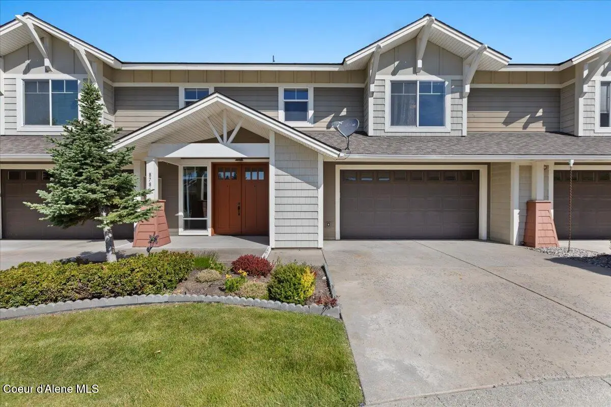 8786 N Avalanche LN, Hayden, ID 83835 - #1