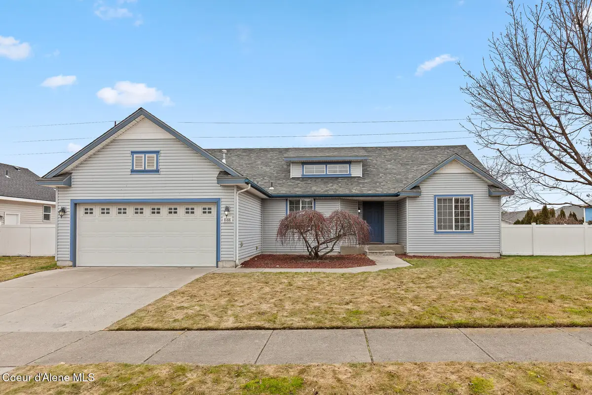 8188 N Ainsworth DR, Hayden, ID 83835 - #1