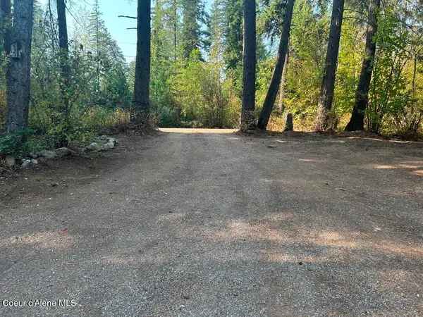 30872 N Nautical LOOP, Spirit Lake, ID 83869