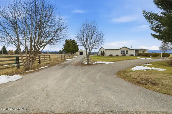 14884 N Batchelder St, Rathdrum, ID 83858