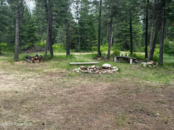 NNA Maine St, Spirit Lake, ID 83869