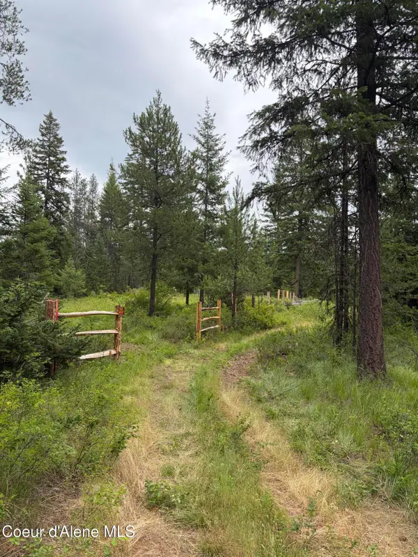 NNA Adams St, Spirit Lake, ID 83869