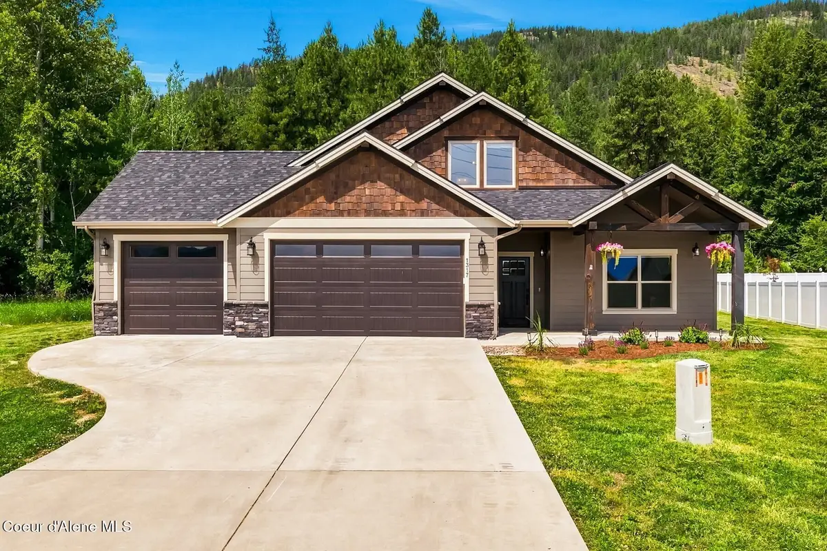 1317 Prominence Ct, Sandpoint, ID 83864 - #1