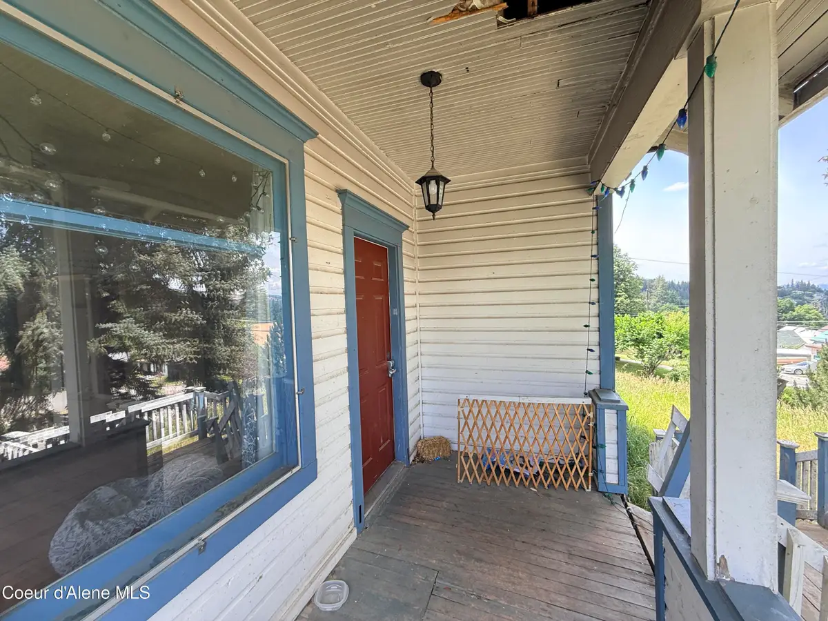 1127 W Jefferson AVE, Saint Maries, ID 83861 - #1