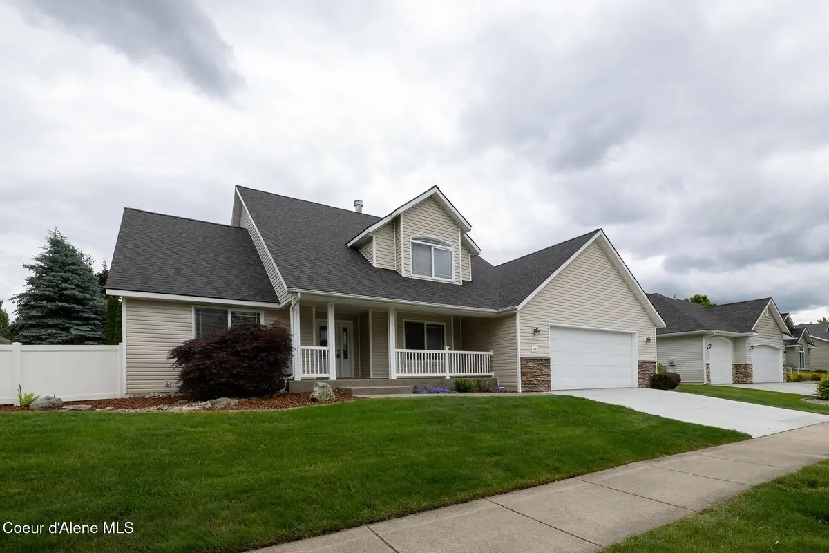 11440 N Rocking R RD, Hayden, ID 83835 - #1