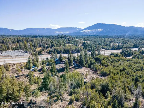 28789 N HIGHWAY 95, Athol, ID 83801