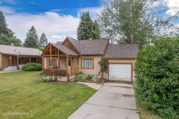 6758 El Paso ST, Bonners Ferry, ID 83805