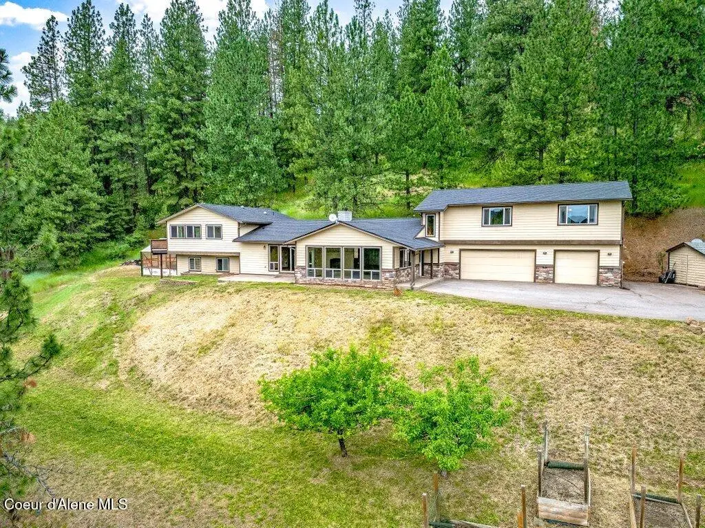 2719 S Reynolds RD, Coeur D Alene, ID 83814 - #1