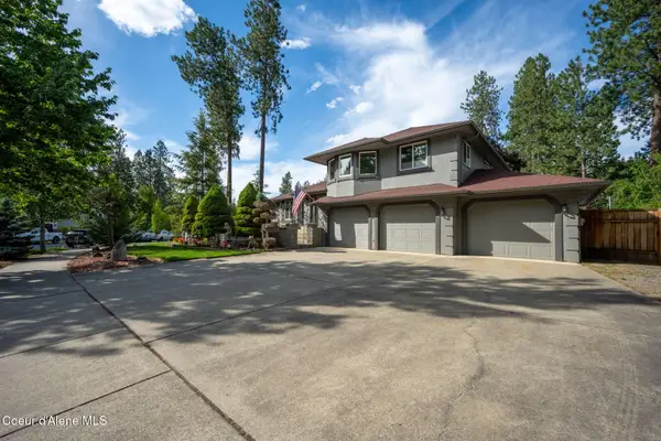 5231 E River PL, Post Falls, ID 83854