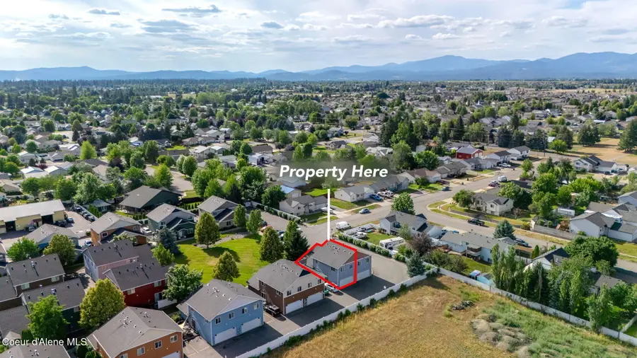 1317 N FORSYTHIA CIR, Post Falls, ID 83854 - #2