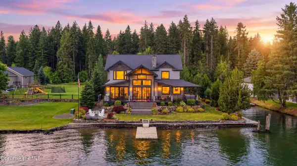 518 S Hidden Island Ln, Coeur d'Alene, ID 83814