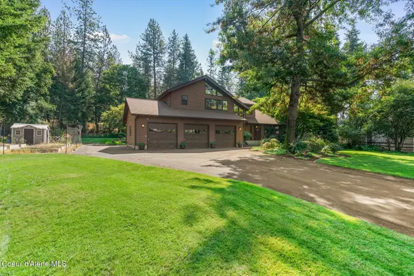 9737 N Circle Drive, Hayden, ID 83835