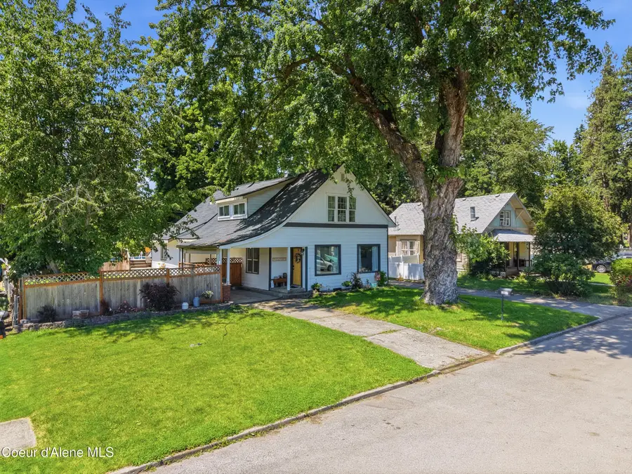 1007 N B ST, Coeur Dalene, ID 83814 - #2