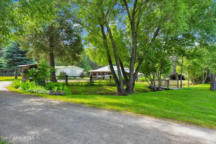 443 Herrmann Lake Rd, Sagle, ID 83860 - #2