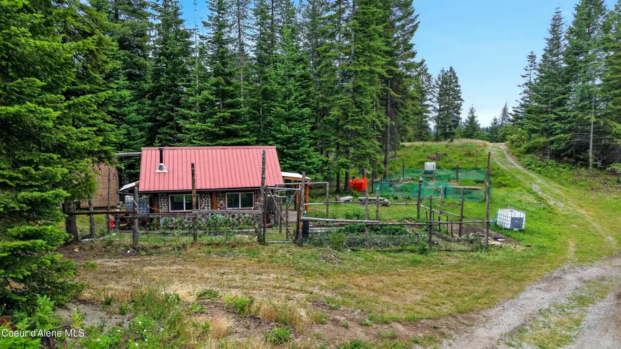 14408 N Mountain View Ln, Newman Lake, WA 99025 - #3