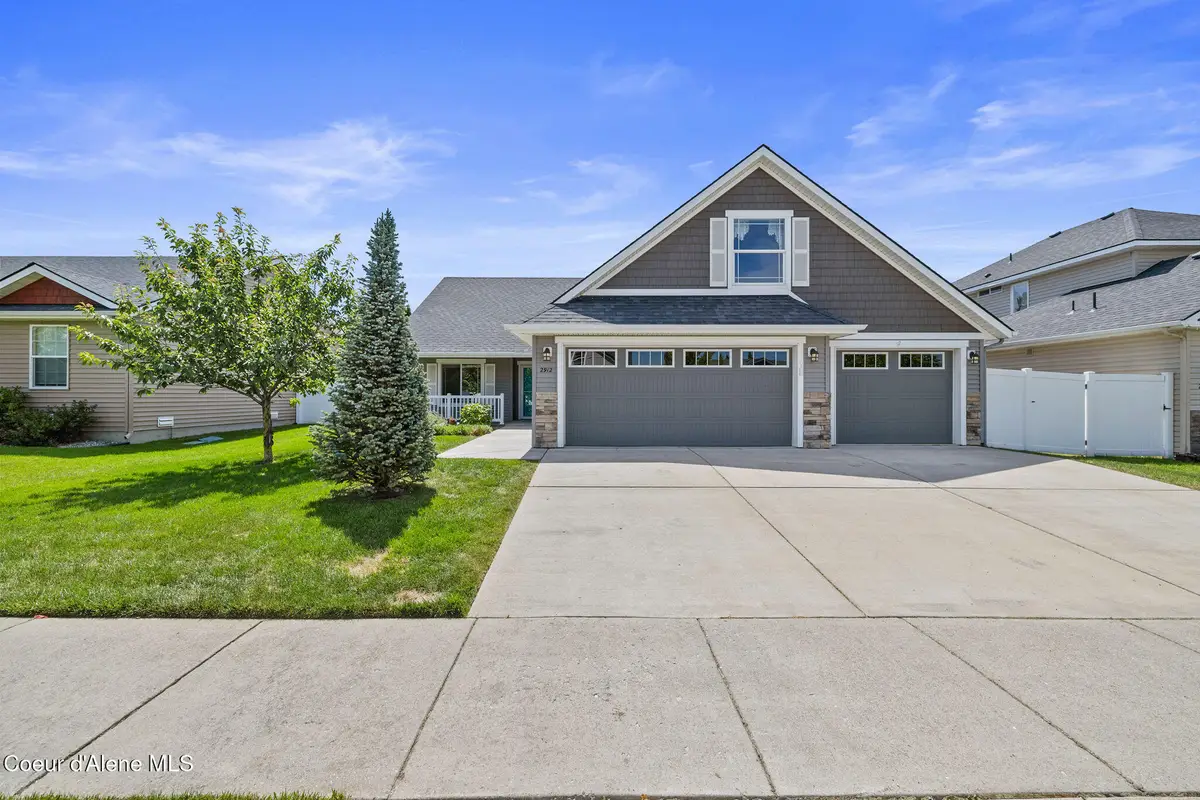 2912 E Thrush Dr, Post Falls, ID 83854 - #1
