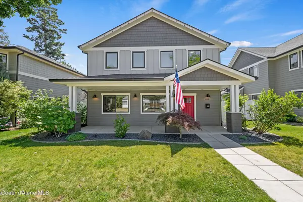 818 E Lakeside Ave, Coeur d'Alene, ID 83814