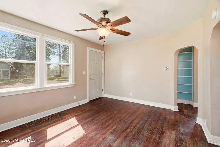 124 N 4th St, Cheney, WA 99004 - #3
