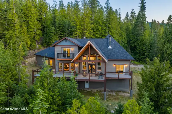 597 Kula DR, Sagle, ID 83860