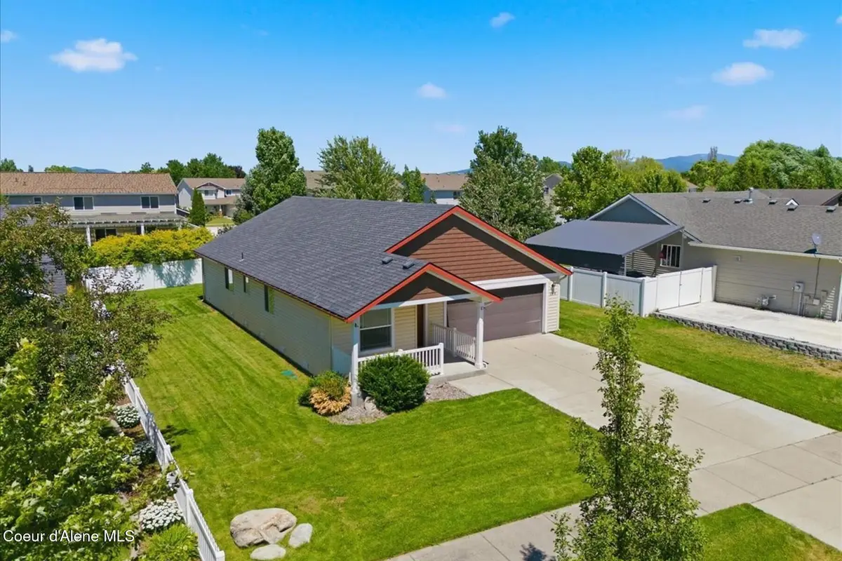 3519 W Accipter Dr, Coeur Dalene, ID 83815 - #1