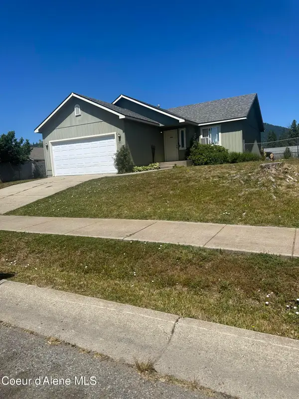 8151 W COLORADO ST, Rathdrum, ID 83858